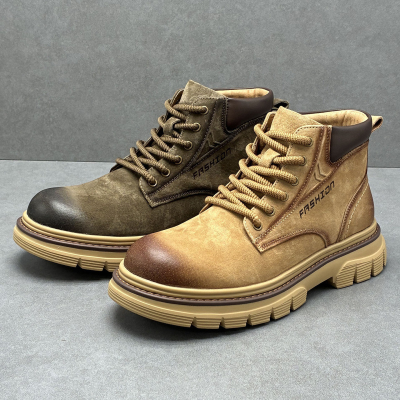 Ghete Martin pentru bărbați, din piele de porc de primă calitate, gleznă medie, vârf rotund, toc mediu (3–5 cm), talpă din spumă