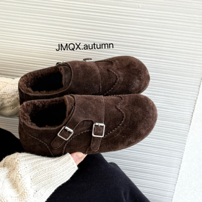 Casual ženske kožne loafers - okrugli nos, gornji dio od split kože, velur podstava, zatvaranje Velcro, gumeni potplat