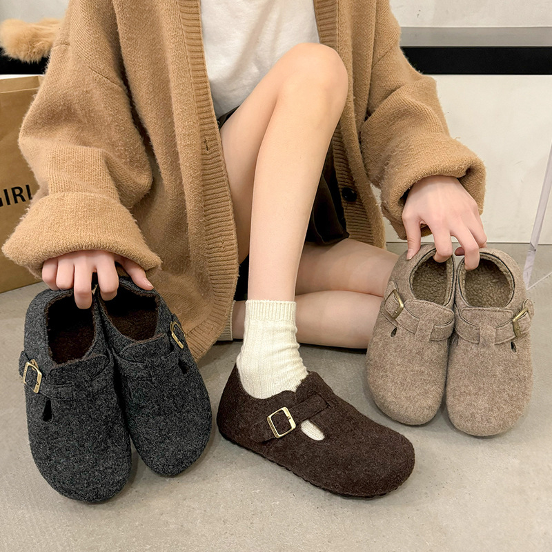 Ženske cipele od suedea s plišastom podstavom, casual stil, gumena potplat, četvrtasti vrh, srednja visina potpetice 3-5 cm