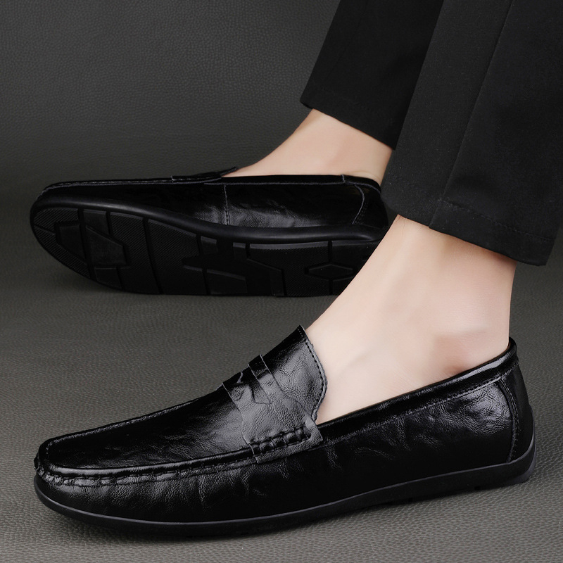 Muške slip-on cipele od PU kože, prozračan gornji dio, reljefna tekstura, okrugli vrh, gumena potplata