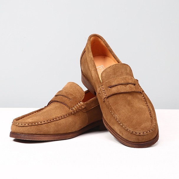 Muški kožni loaferi, slip-on, kvadratni vrh, frosted završetak, gumeni potplat, niski potpetica 1–3 cm, prozračni i protuklizni, koža uloška