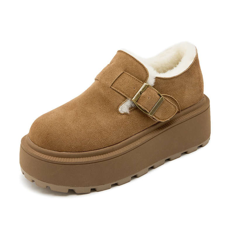 Ženske cipele s debelim potplatom od nubuk kože, podstava od fleece-a, potplat PU+guma, kopčanje na Velcro traku, visina potpetice 6–8 cm