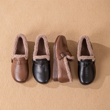 Ženske zimske slip-on loaferice – gornji dio od kože goveda, podstava od vune, uložak od ovčje vune, potplat od šlachte govedjeg