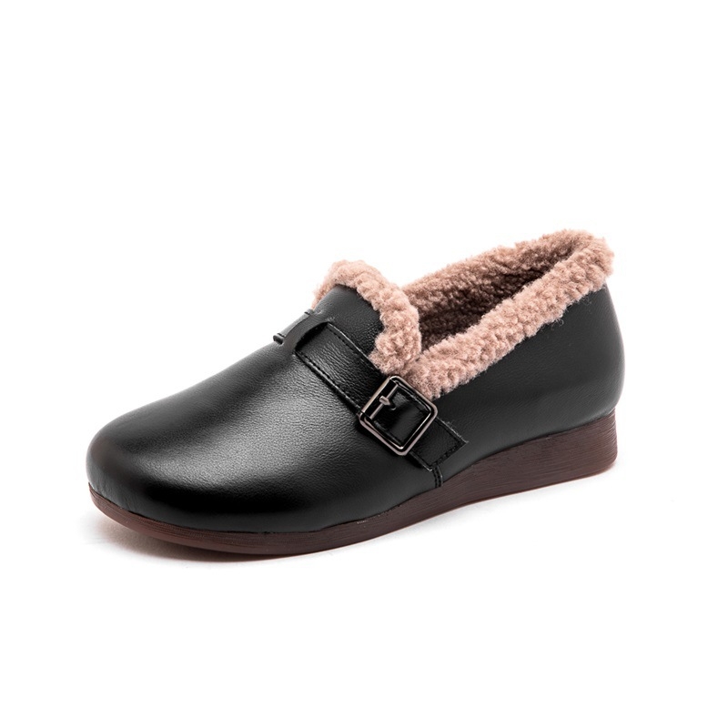 Ženske zimske slip-on loaferice – gornji dio od kože goveda, podstava od vune, uložak od ovčje vune, potplat od šlachte govedjeg
