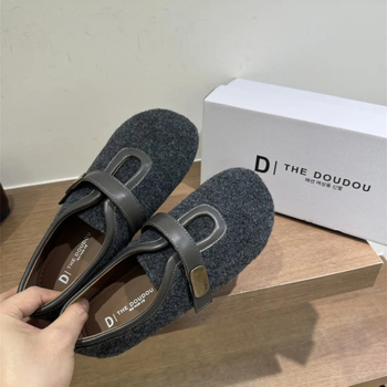 Női téli pamutcipő plüss béléssel, PU felsőrész, gumírozott talp, középső sarok 3-5 cm