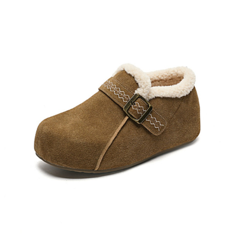 Pantofi damă cu talpă groasă și creștere a înălțimii interioare (3–5 cm), căptușeală pufoasă, partea superioară din piele naturală, talpă din cauciuc, vârf rotund