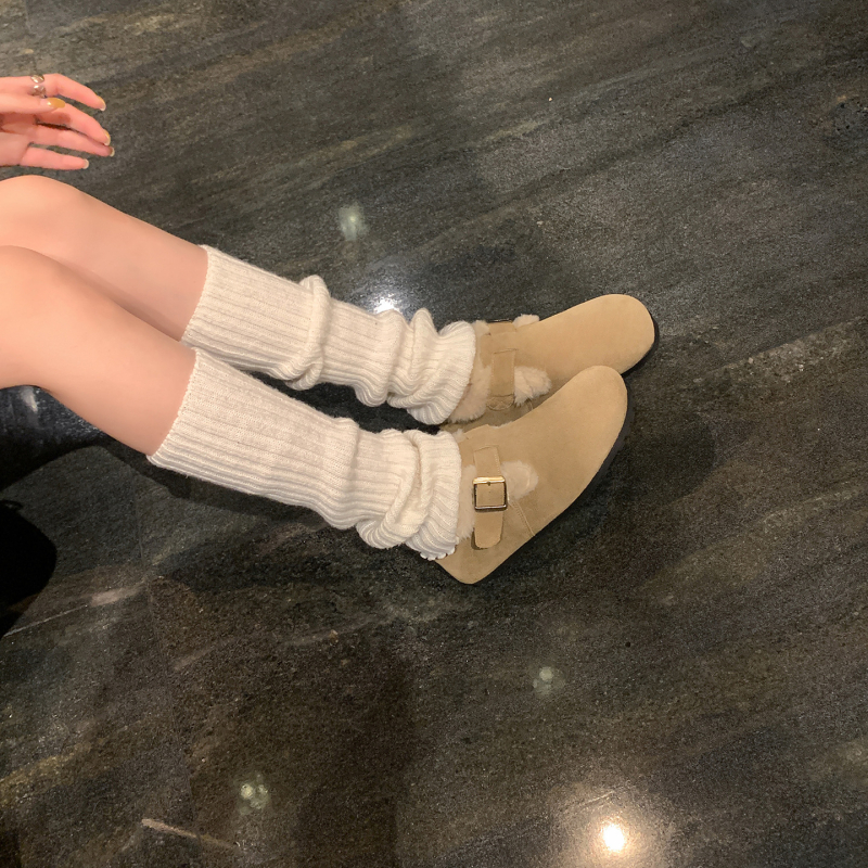 Ženske tople slip-on cipele s debelom gumom, mat vrh; umjetno krzno iznutra