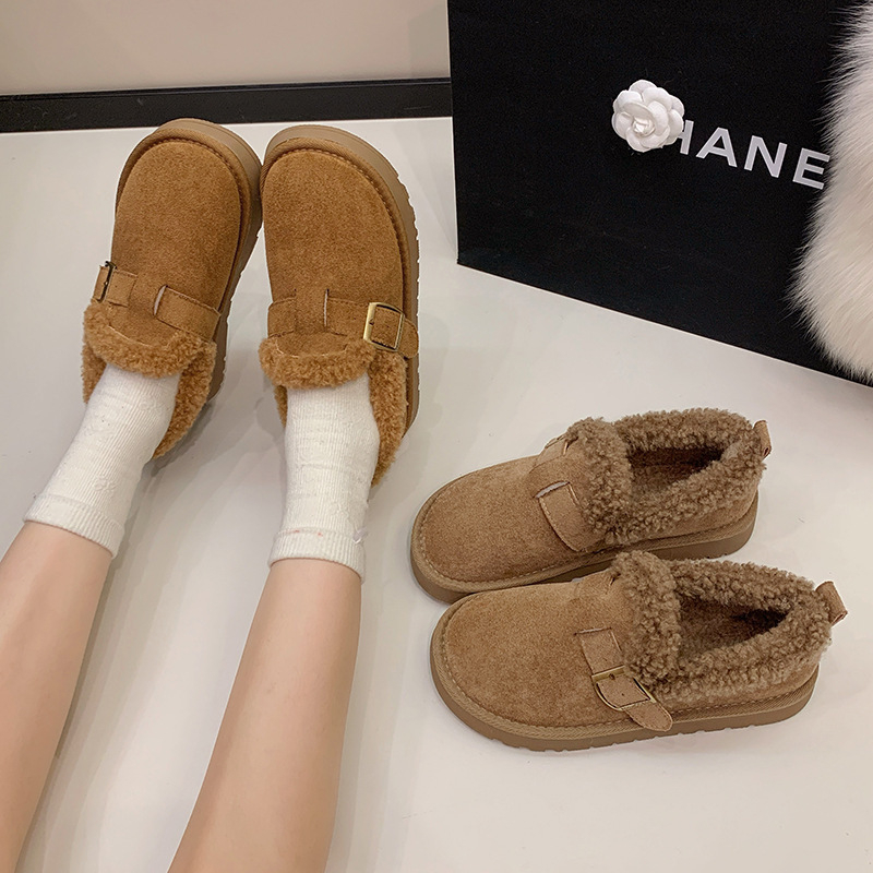 Zimske slip-on čizme s umjetnim krznom, gumom na potplatu — srednji peta 3-5 cm