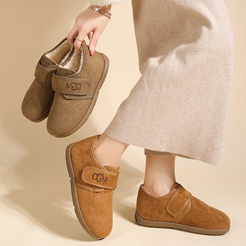 Női téli csizma Velcro zárással, plüss belsővel, alacsony szár, PVC talp, alacsony sarok 1-3 cm