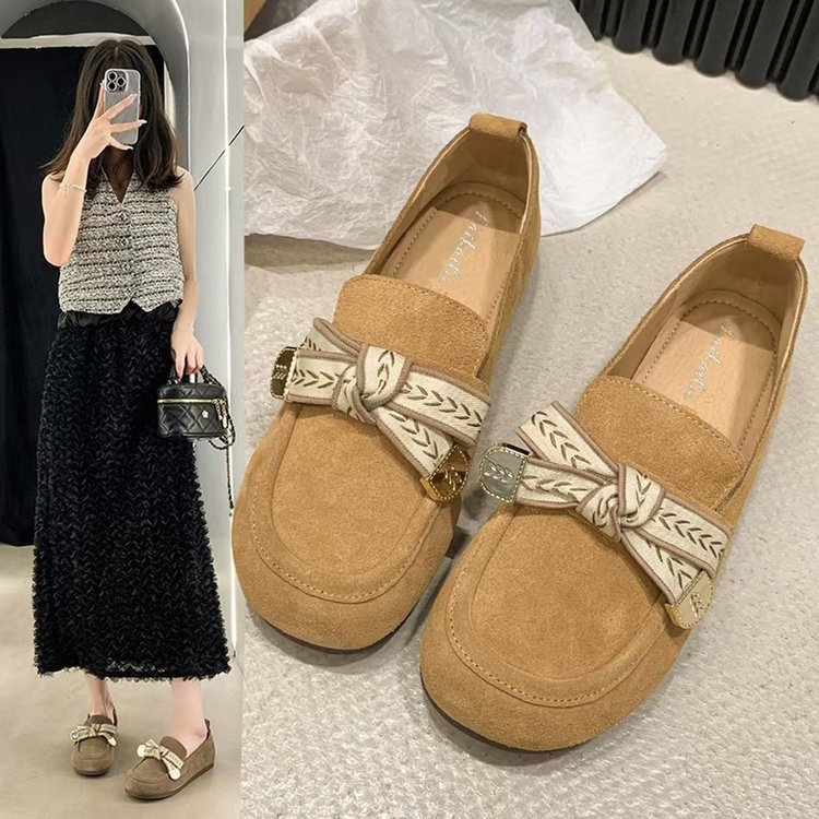 Ženske loafers, minimalistički slip-on, zaobljeni vrh, mat površina, color-block uzorak