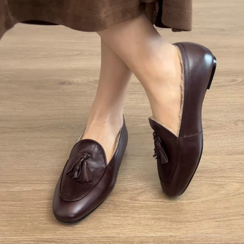 Moters plokščių loaferių iš natūralios odos su avies odos pamušalu, apvalus pirštas, žemas kulnas, slip-on, guma padas, ruduo–žiema