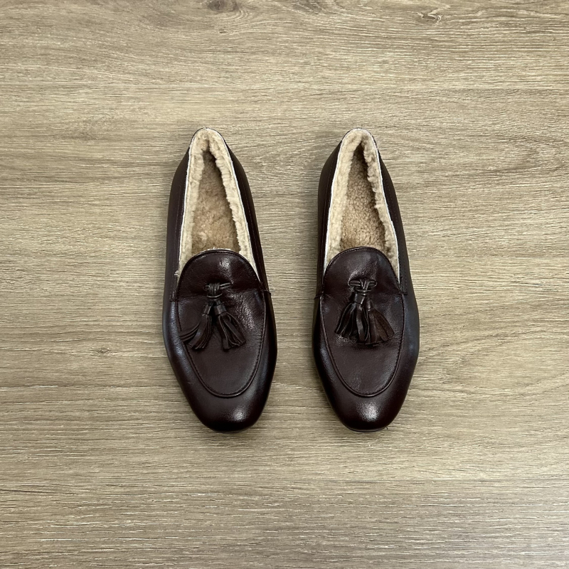 Moters plokščių loaferių iš natūralios odos su avies odos pamušalu, apvalus pirštas, žemas kulnas, slip-on, guma padas, ruduo–žiema