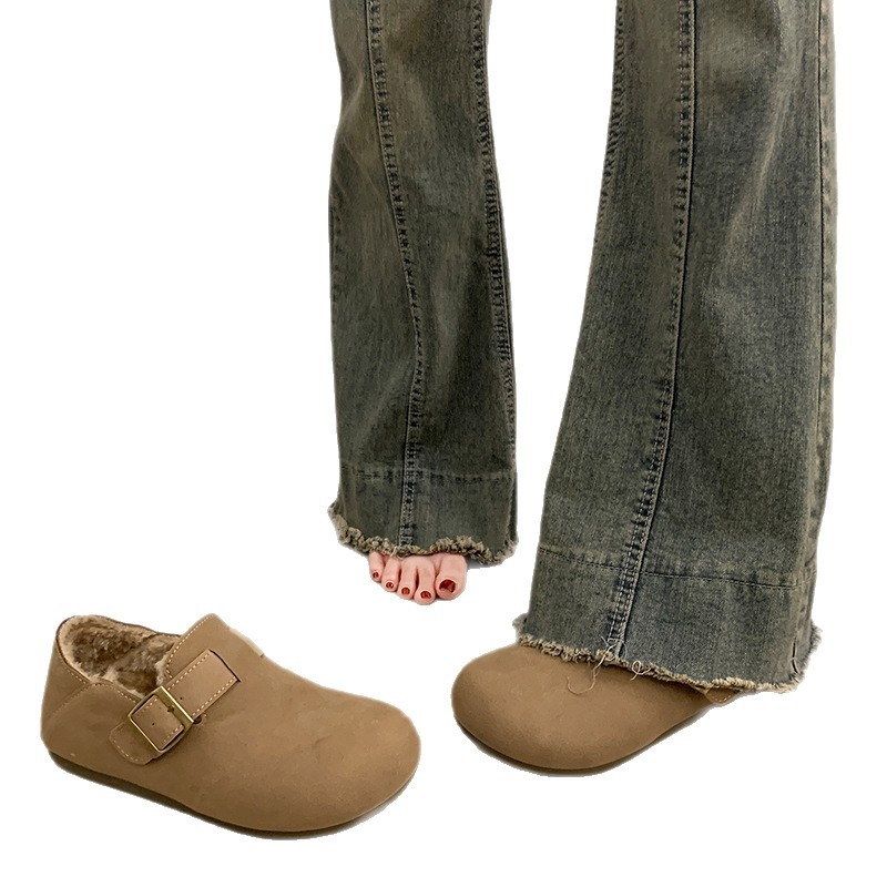 Ženske slip-on plošne cipele u Birkenstock stilu, podstavljene fleeceom, nubuk koža na gornjoj strani, gumena potplat