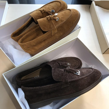 Loafers - ümmarguse ninaga, ülemine osa esmakihiga veisel? nahaga, madal varvas, 1-3 cm kand, kummist talla (retro ja vabaaj stiil)