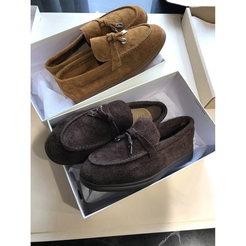 Loafers - ümmarguse ninaga, ülemine osa esmakihiga veisel? nahaga, madal varvas, 1-3 cm kand, kummist talla (retro ja vabaaj stiil)