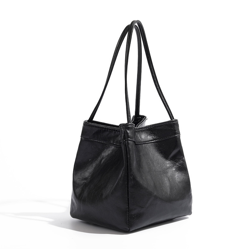 Chovant bucket bag, gradski minimalistički stil, PU materijal, poliester podstava, magnetsko zatvaranje, unutarnja džep