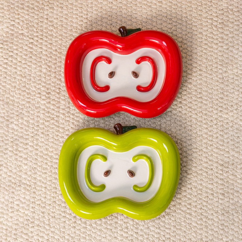 Kerámiából készült macskatál alma alakú, lassú etetéshez, anti felborulás és anti-fulladás