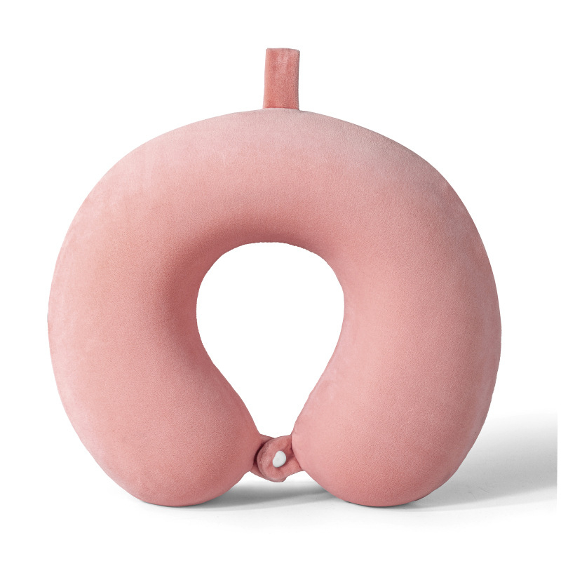 U formos kaklo pagalvė su atminties putomis, minkštas spandex dangtis, 360° kaklo stuburo palaikymas, dvigubas viršūnės palaikymas, V kampo smakro palaikymas.