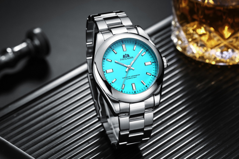 Automatski mehanički sat s luminescencijom cifernika i nehrđajućim čeličnim kaišem, promjer kućišta 41 mm, vodootpornost 30 m