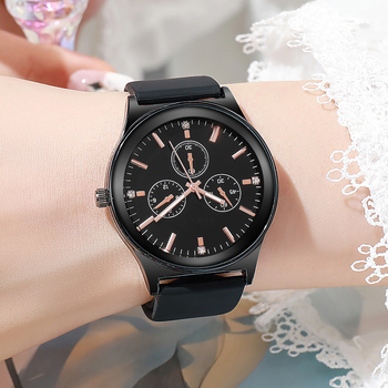 Sportos karóra kvarc mozgatással - Világidő, Logó nyomtatás, Szilikon szíj, Ötvözet tok (Kvarc mozgatás; Világidő; Logó nyomtatás; Szilikon szíj; Ötvözet tok)