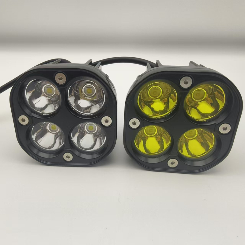 Elektromos motorkerékpár LED-s spot – külső első fényszóró off-roadhoz, négylevelű lóhere dizájn, működő és segédfény (40W, 9–30V, 1A, alumínium+PC, testreszabható)