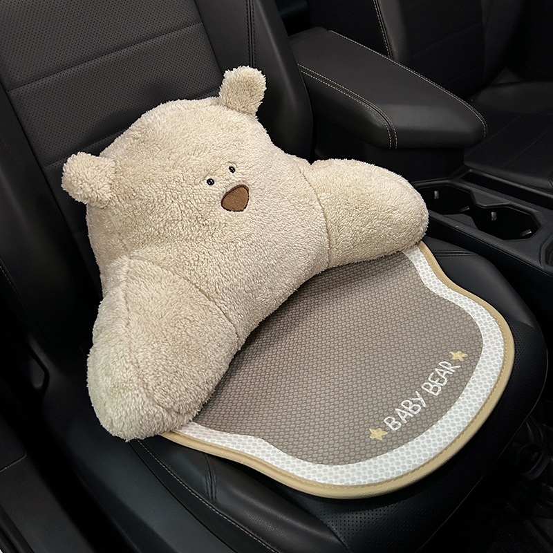 Automašīnas sēdekļa spilvens četrām sezonām, lāču raksts ar integrētu jostas atbalstu, izgatavots no īsa plīša un kokvilnas pildījuma.