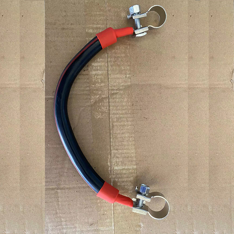 Akumuliatoriaus įkrovimo laidas krovininiams automobiliams 12V/24V, grynas varinis laidas, švino terminalai