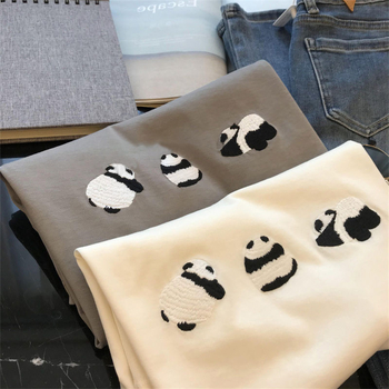 Pamukasta majica s panda printom, široka silueta, okrugli izrez, kratkih rukava