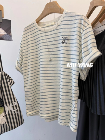 Pamuk T majica s opuštenim krojem i kratkim rukavima, okrugli izrez, ljetni casual stil, duljina 50–65 cm, 95%+ pamuka