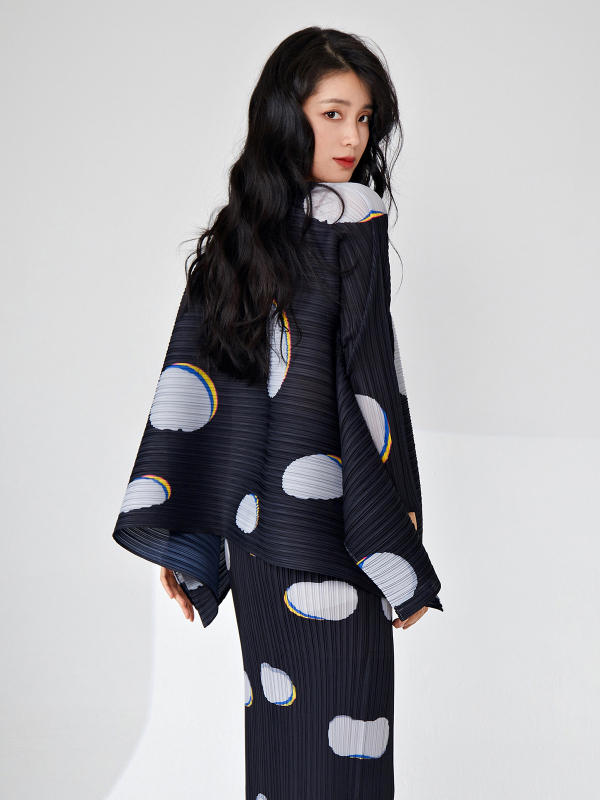 Majica s kružnim uzorkom, duge rukave, širokog kroja