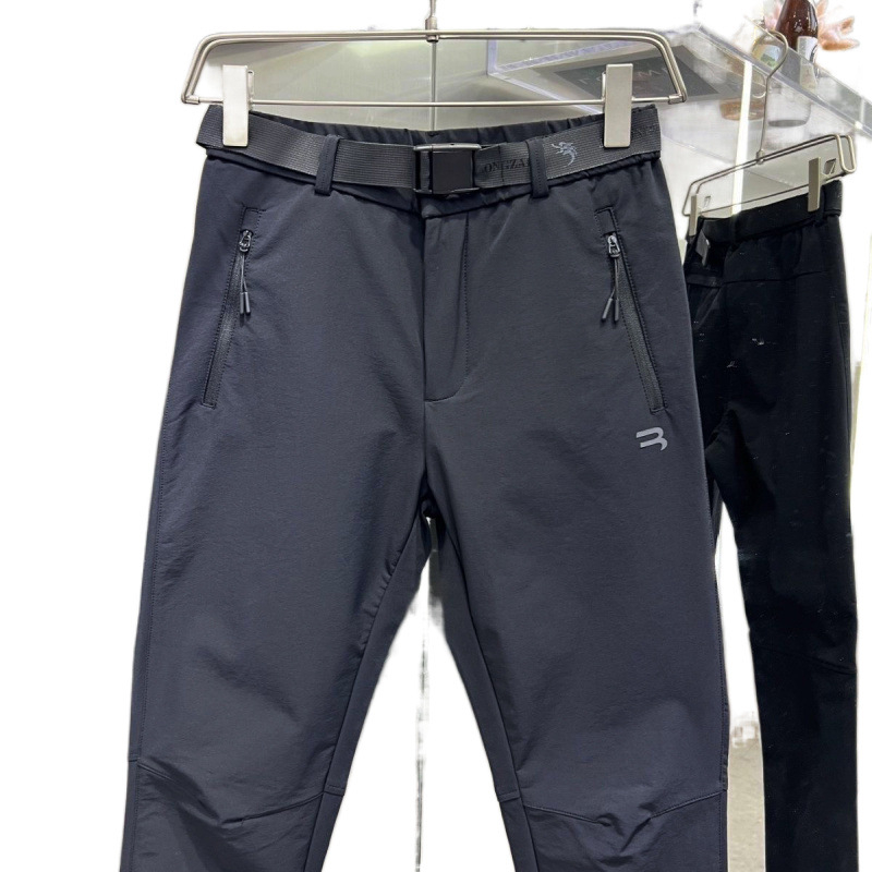 Muške soft shell hlače, vjetrootporne i vodootporne, slim-fit ravne nogavice, za sve sezone