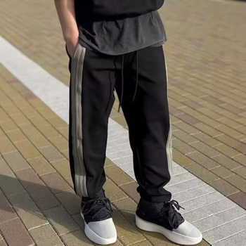 Pantaloni sport casual, model color-block, talie medie, închidere cu șiret, material din bumbac (90% bumbac)