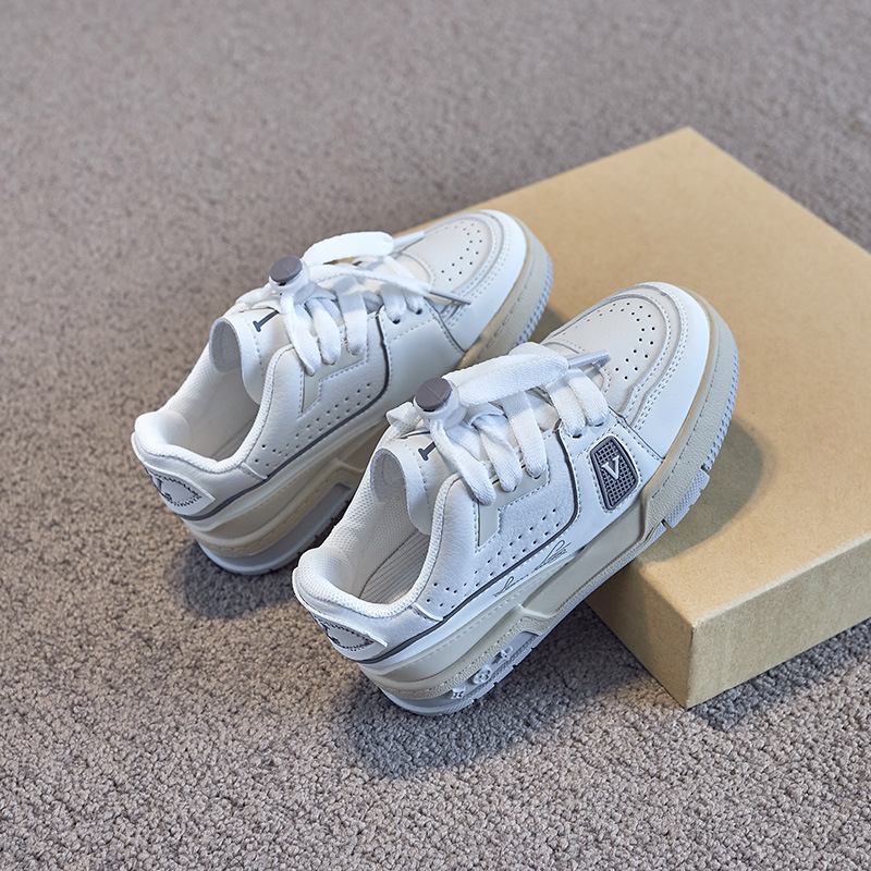 Bērnu baltas ādas sporta kurpes ar zemu augšdaļu, elpojoša sietveida odere, gumijas zole, unisex