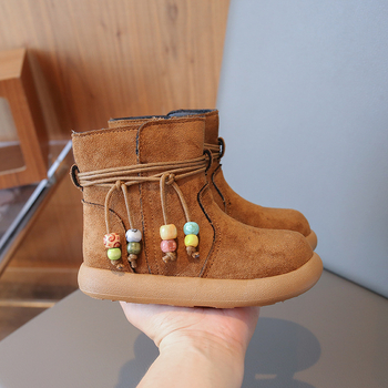 Mergaitėms žieminiai Martin bateliai su veliūrine viduje, šoninis užtrauktukas su kutais, neslydinti gumos padai, amžius 4–12 metų