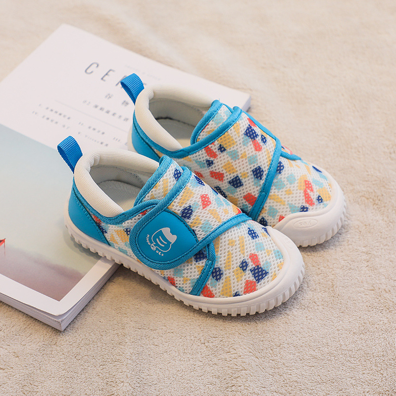 Bērnu sporta apavi – Velcro aizdare, viegli, pretslīdēšanas zole, tīkla augšdaļa, zemais augšējais apavu tips, vecuma 12–48 mēneši