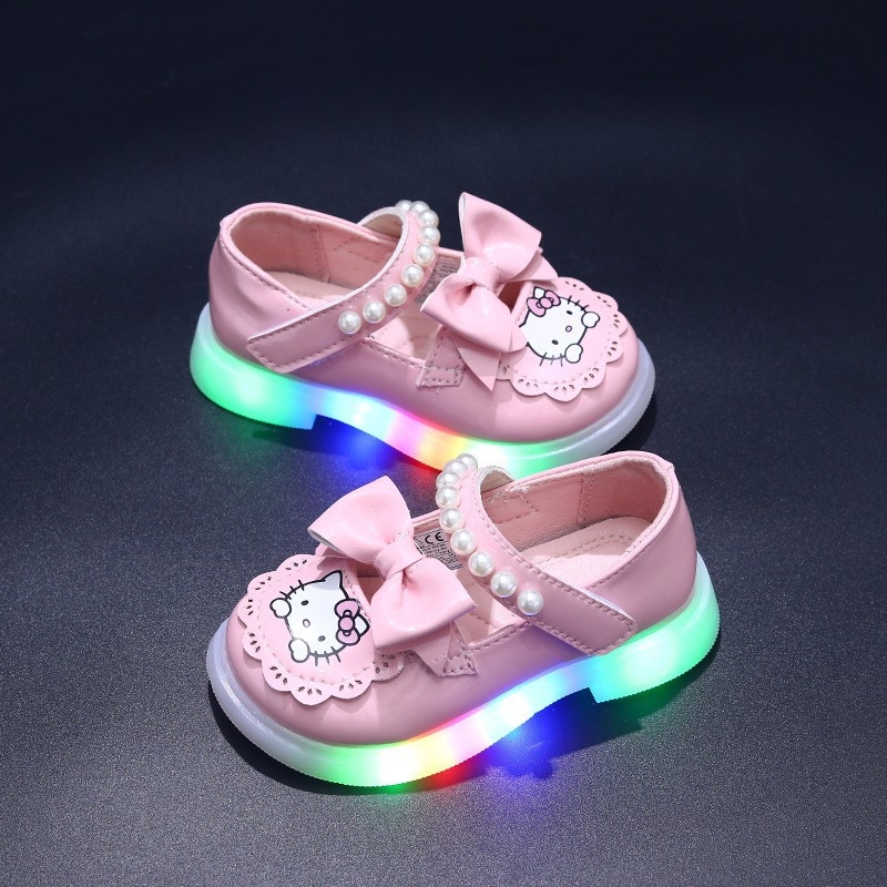 Детски принцески обувки за момичета с горна част изкуствена кожа, велкро закопчаване, подметка от TPR с инжекционно формована технология, PU стелка, мультяшен принцес модел