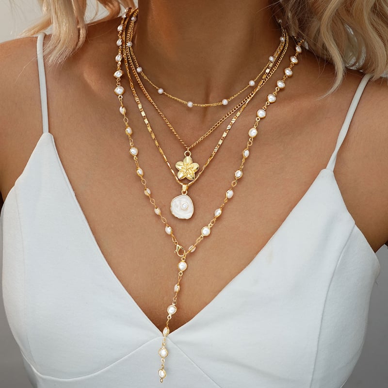 Geometriai tassel nyaklánc készlet – gyémántbeültetéssel, medál cink-ötvözetből, szabályos lánc, négy darabból álló uniszex készlet