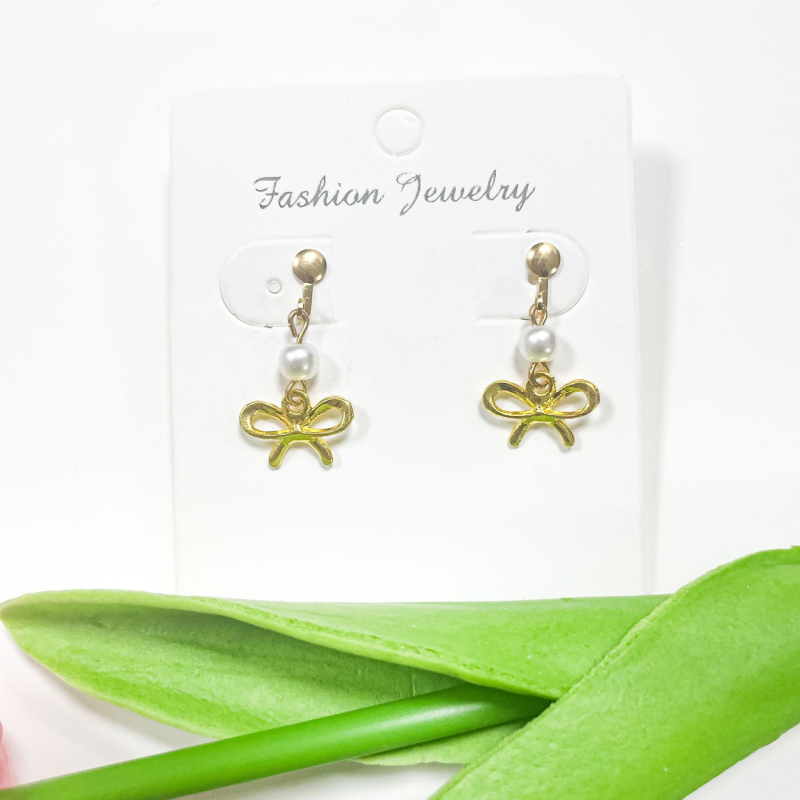 Ogrlica od legure s privjeskom od matične biserne školjke na hadskom lancu – minimalistički dizajn za djecu