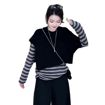 Női rövid kötött kardigán, egyszínű, melegít (polieterszál, warp-kötés, ősz-tél-tavasz)