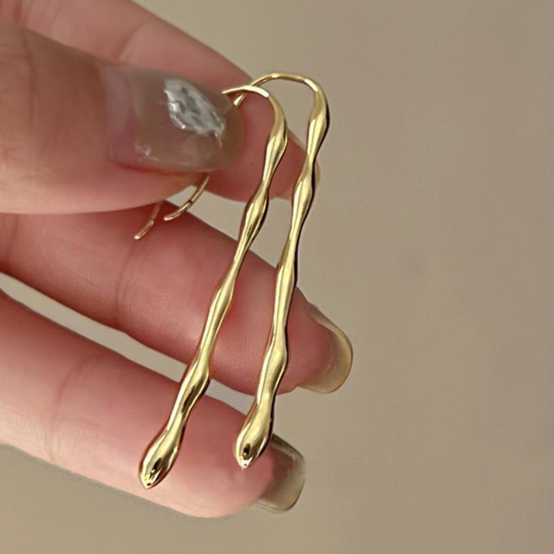 Cercei din cupru, design geometric minimalist, electroplatiți, primăvara 2025