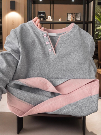 Lányoknak szóló hosszú ujjas T-Shirt, kerek nyak, pamut-keverék (30% pamut), koreai stílus, mintázat: rajzfilm és betűk (hosszú ujjak; kerek nyak; pamut-keverék; mintázat: rajzfilm és betűk)