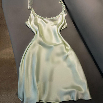 Νυχτερινό φόρεμα με τιράντες από ice silk, με κέντημα φλοράλ, χωρίς μανίκια, midi μήκος, 100% νάιλον