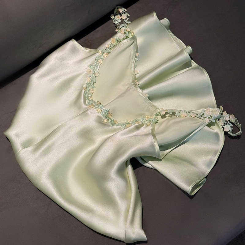 Νυχτερινό φόρεμα με τιράντες από ice silk, με κέντημα φλοράλ, χωρίς μανίκια, midi μήκος, 100% νάιλον