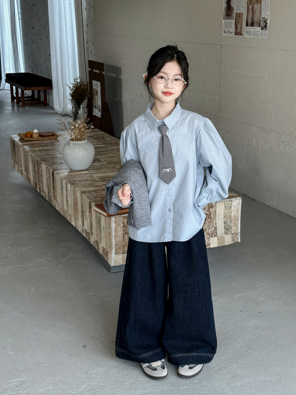 Lányoknak készült ing-vest szett, lapos gallér, hosszú ujjú, 60% pamut, rácsos és egyszínű mintával, tavasz-ősz, 8 évesnél idősebbeknek