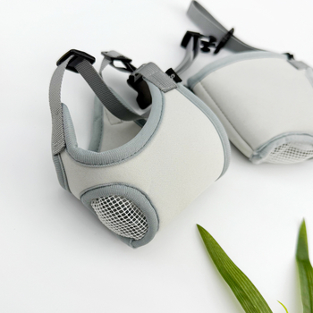 Najlonska maska za psa za postoperativnu njegu – prozračna, sprječava ugrize i slučajno gutanje, jednostavno čišćenje.