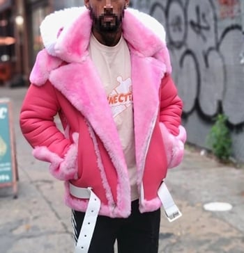 Férfi műbőr stílusú kabát kapucnival és nagy szőrme gallérral, zipzár, poliészter bélés, vastag, laza szabás, oldalsó zsebek, téli ruházat