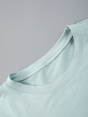 Мъжки ежедневен двучлен комплект: къс ръкав T-shirt с каре модел и дълги панталони; полиестер 95% + еластан 5%; за четири сезона