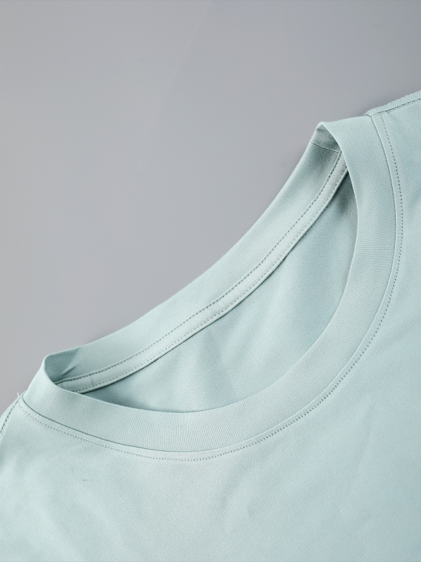 Мъжки ежедневен двучлен комплект: къс ръкав T-shirt с каре модел и дълги панталони; полиестер 95% + еластан 5%; за четири сезона