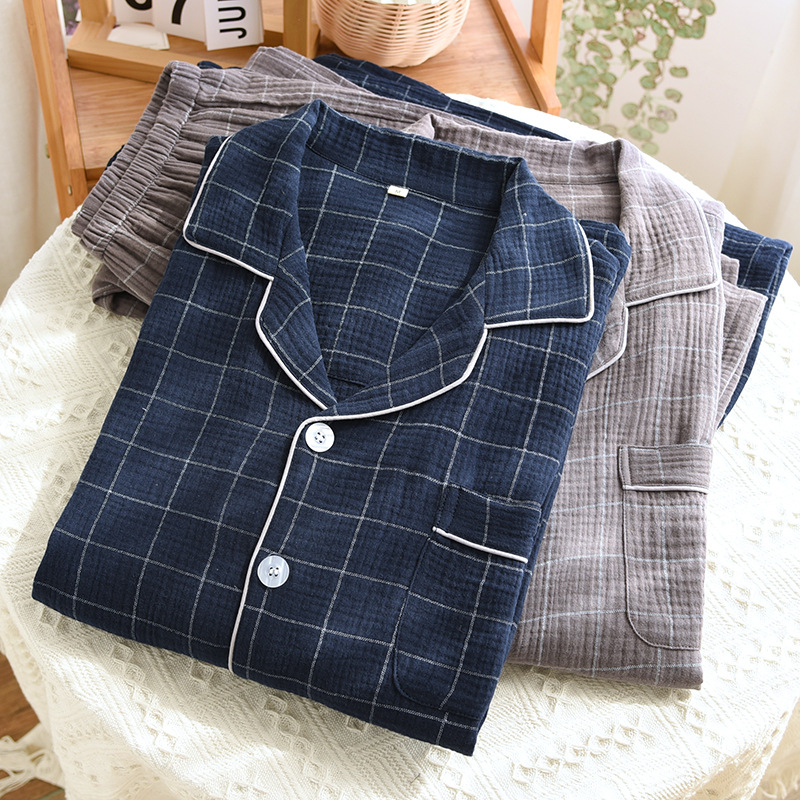 Pijamale bărbătești din bumbac în carouri, cu gulă rever, mâneci lungi, material subțire, croială lejeră pentru confort acasă primăvară-toamnă