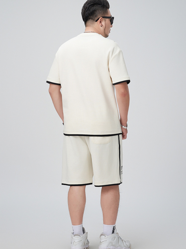 Плюс-сайз мъжки комплект от две части: T‑шърт с къс ръкав и къси панталони с foam принт за лято (Материал: 75,4% памук, 24,6% полиестер; Ръкав: къс; Долна част: шорти; Сезон: лято)